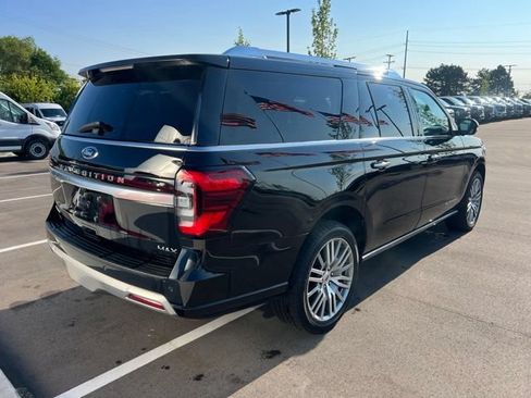 Used 2023 Ford Expedition Max Platinum AWD/4WD image 5