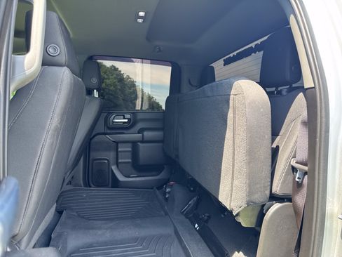 Used 2022 Chevrolet Silverado 2500 Custom w/ Gooseneck/5TH Wheel Package AWD/4WD image 27