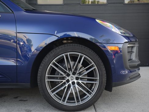 Certified 2026 Porsche Macan Turbo AWD/4WD image 11