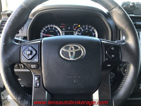 Used 2015 Toyota 4Runner TRD Pro AWD/4WD image 13