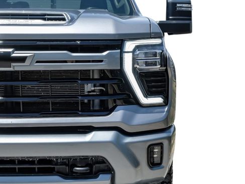 Used 2025 Chevrolet Silverado 3500 LTZ w/ LTZ Convenience Package AWD/4WD image 52