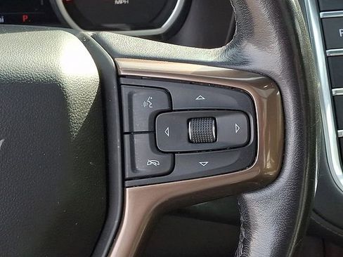 Used 2021 Chevrolet Suburban High Country w/ Premium Package image 30