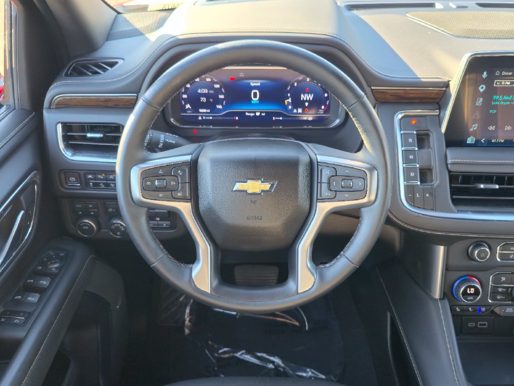 Certified 2023 Chevrolet Tahoe Premier AWD/4WD image 13