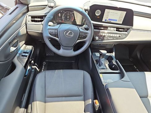 Used 2023 Lexus ES 250 w/ Premium Package AWD/4WD image 13