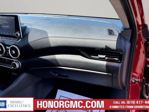 Used 2024 Nissan Sentra SV FWD image 26