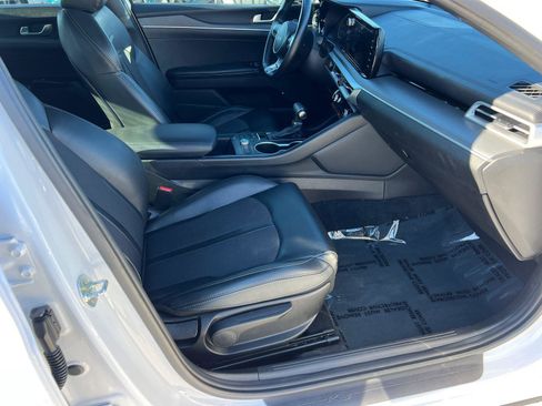 Used 2022 Kia K5 GT-Line w/ GT-Line FWD Premium Package image 13