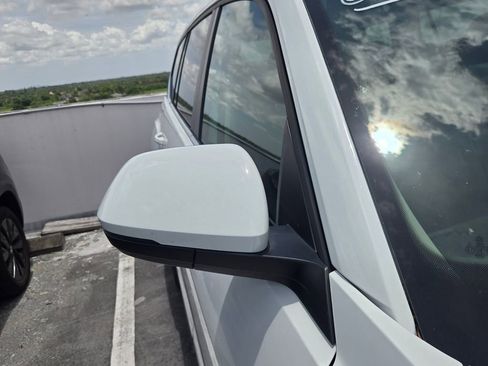 Used 2022 Volkswagen Atlas SE FWD image 10