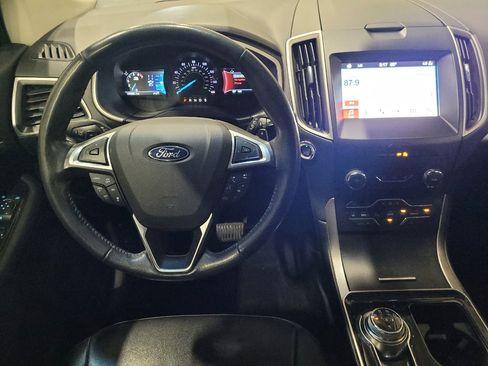 Used 2019 Ford Edge SEL w/ Equipment Group 201A AWD/4WD image 22