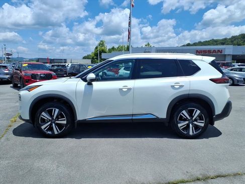 Certified 2023 Nissan Rogue SL AWD/4WD image 8