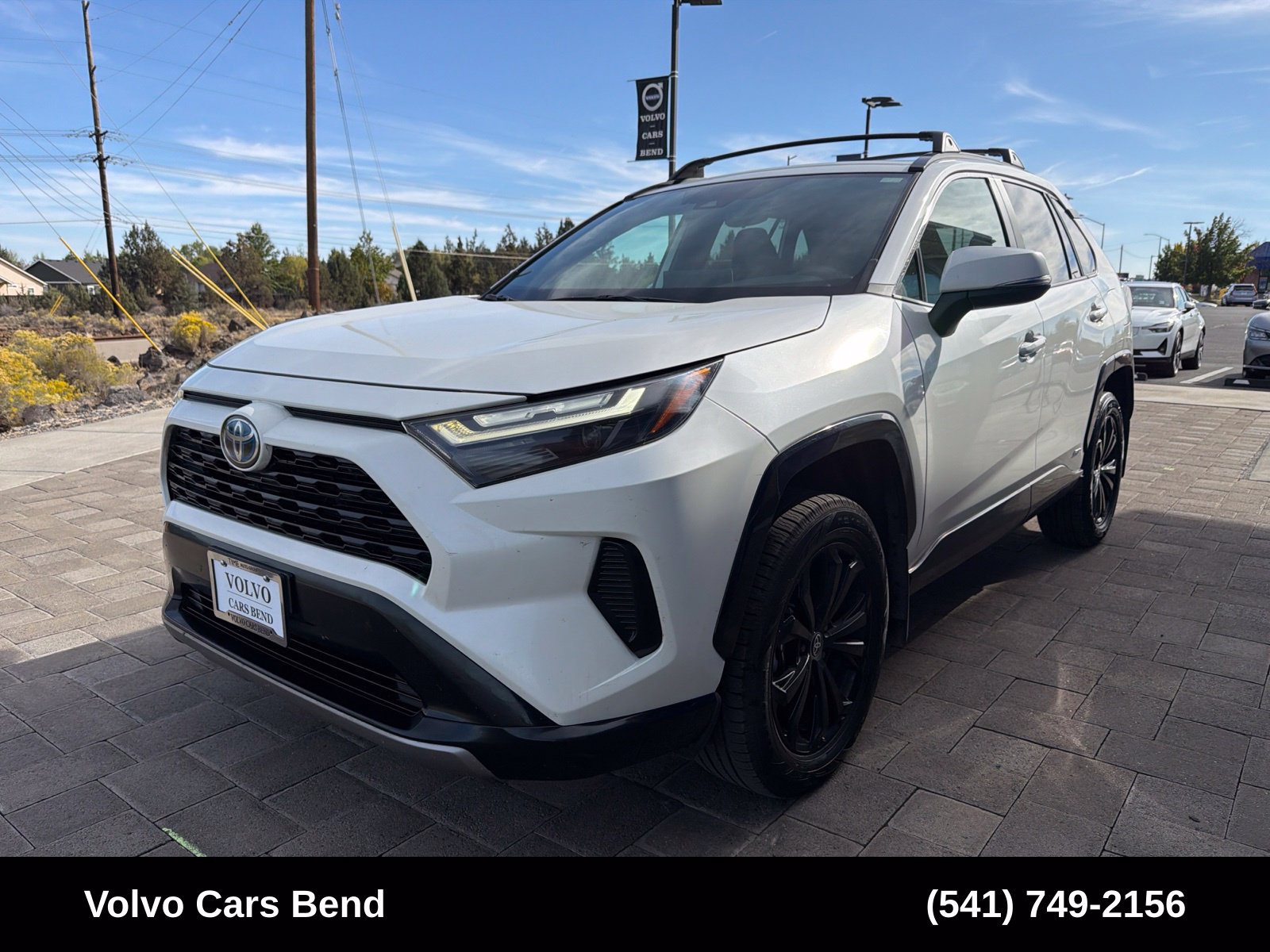 Used 2022 Toyota RAV4 SE w/ Convenience Package AWD/4WD image 4