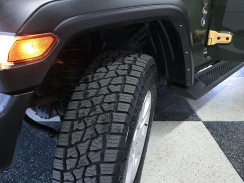 Used 2021 Jeep Wrangler Unlimited Sport image 9