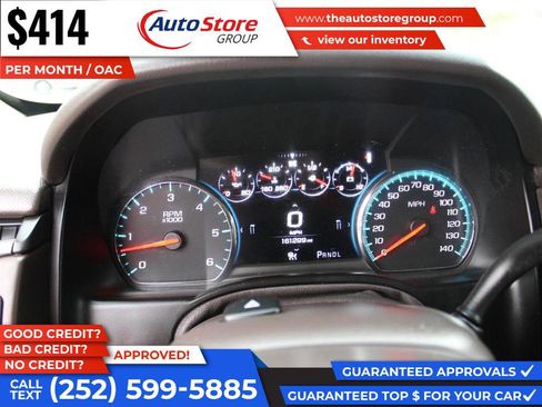 Used 2019 Chevrolet Suburban Premier RWD image 12