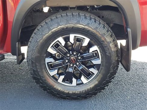 Used 2022 Nissan Frontier PRO-4X w/ Off-Road Protection Package image 5