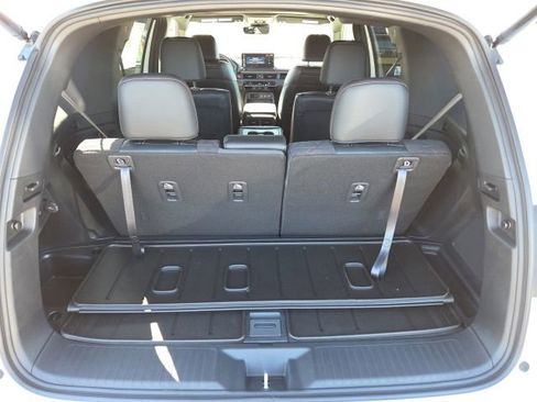 New 2026 Honda Pilot Black Edition image 7