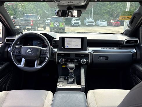 Used 2024 Toyota Tacoma SR5 RWD image 7