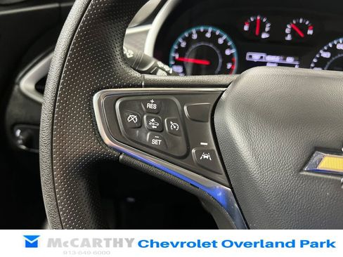 Used 2024 Chevrolet Malibu LT FWD image 14