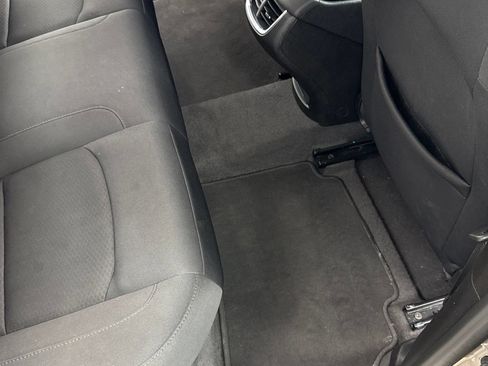 Used 2024 Chevrolet Malibu LT FWD image 30
