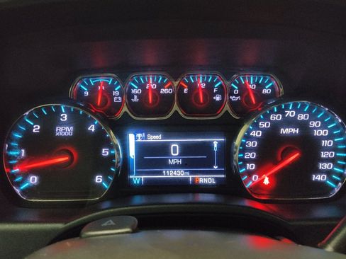 Used 2018 Chevrolet Silverado 1500 LT w/ Texas Edition image 23