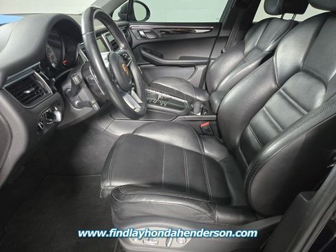 Used 2015 Porsche Macan S image 10