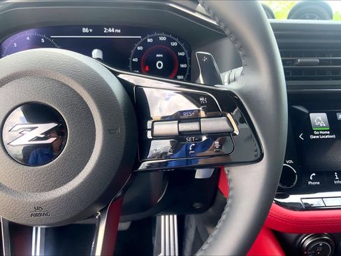Used 2025 Nissan Z Performance w/ Floor Mat Package image 18