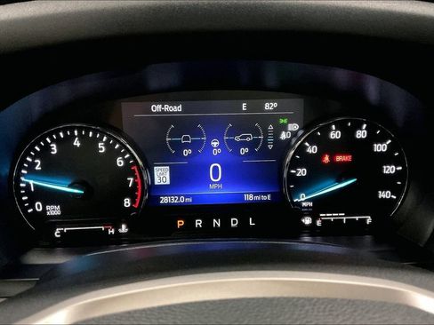 Certified 2023 Ford Explorer Limited w/ Equipment Group 301A AWD/4WD image 19