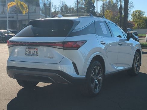 Certified 2023 Lexus RX 350h image 5
