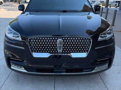 Used 2023 Lincoln Aviator Reserve w/ Equipment Group 201A RWD image 6