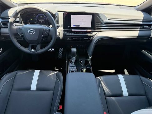 Used 2026 Toyota Camry SE w/ Convenience Package FWD image 25