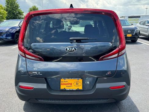 Used 2020 Kia Soul S FWD image 4