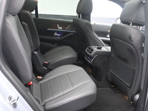 Certified 2025 Mercedes-Benz GLS 450 4MATIC w/ AMG Line Exterior image 26
