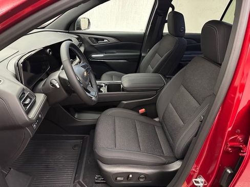 New 2026 Chevrolet Traverse LT w/ LPO, Floor Liner Package image 17
