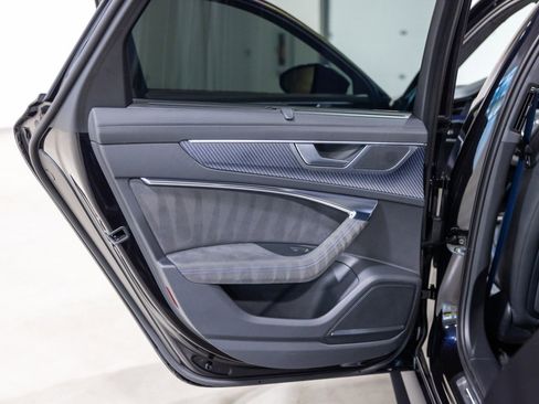 Used 2025 Audi RS 6 performance image 30