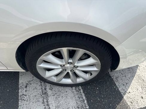 Used 2014 Buick Verano Leather FWD image 3