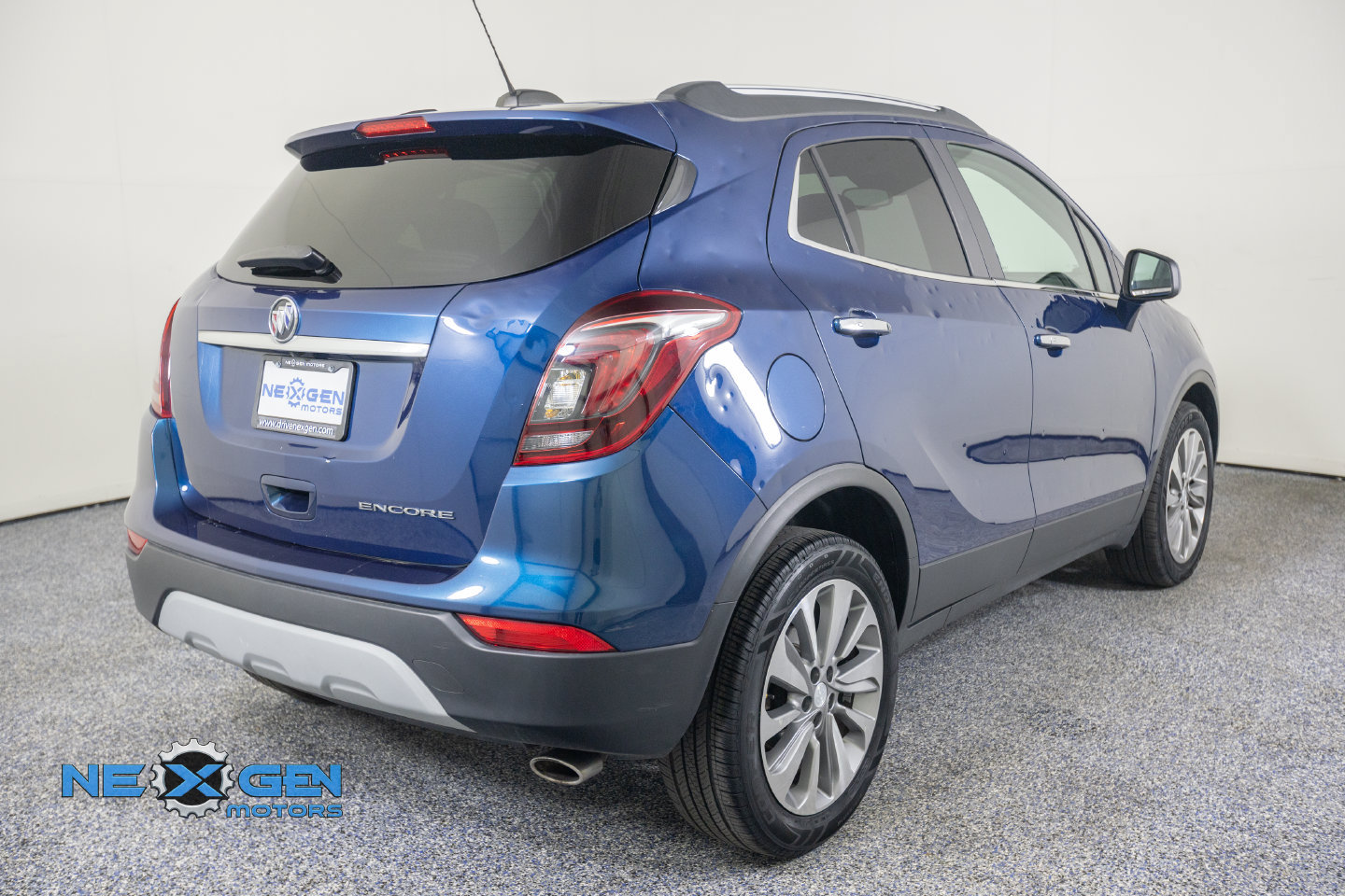 Used 2020 Buick Encore Preferred w/ Safety Package FWD image 8