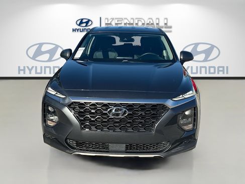 Used 2020 Hyundai Santa Fe SE image 2