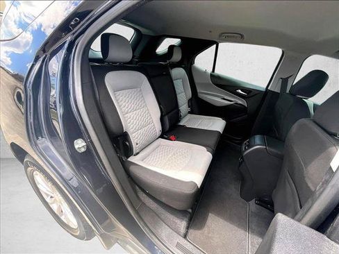 Used 2020 Chevrolet Equinox LS FWD image 29