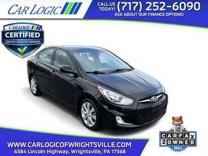 Used 2012 Hyundai Accent GLS w/ Premium Pkg 3