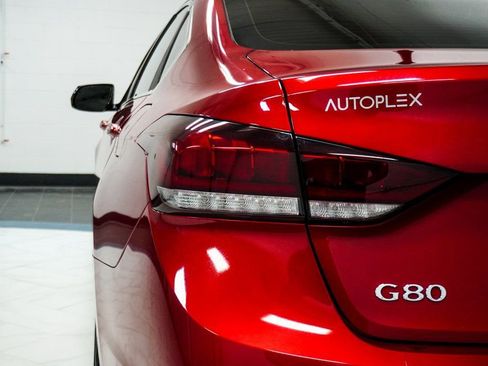 Used 2019 Genesis G80 3.3T Sport image 14