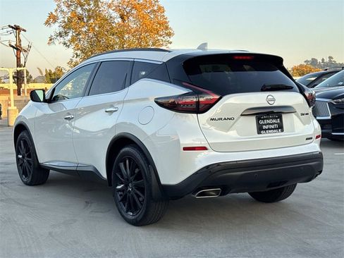 Used 2024 Nissan Murano SV w/ SV Midnight Edition Package image 4
