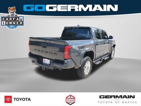 Certified 2025 Toyota Tacoma SR5 AWD/4WD image 9