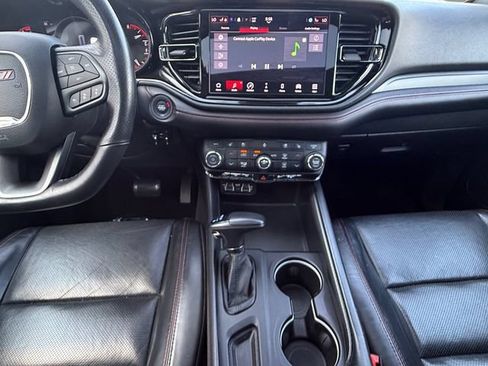 Used 2024 Dodge Durango GT AWD/4WD image 3