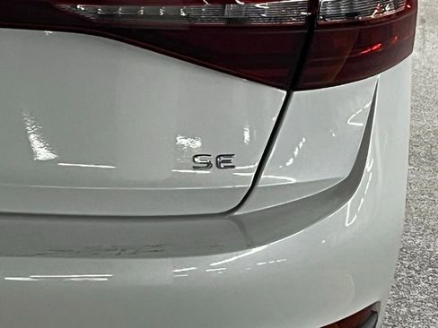 New 2026 Volkswagen Jetta SE image 34