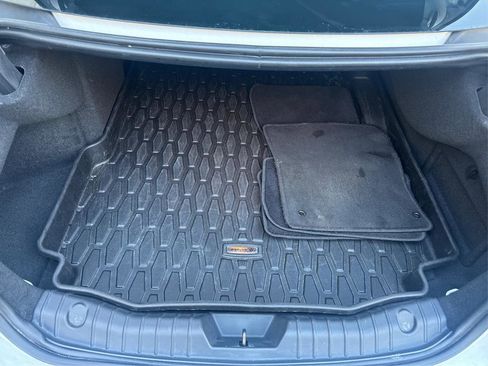 Used 2017 Jaguar XF Prestige image 12