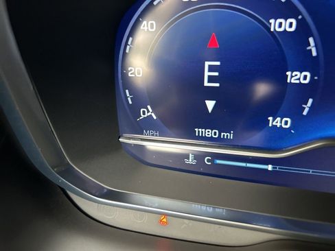 Used 2024 Chevrolet Suburban High Country w/ Advanced Technology Package image 59