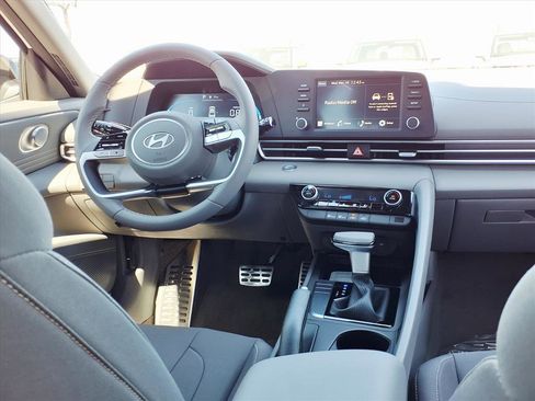 New 2026 Hyundai Elantra Sport image 10