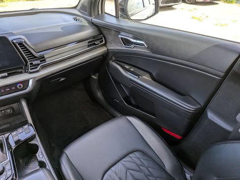 Certified 2024 Kia Sportage X-Pro AWD/4WD image 19
