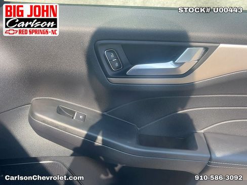 Used 2022 Ford Escape SEL w/ Technology Package AWD/4WD image 35
