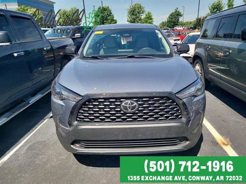Certified 2025 Toyota Corolla Cross L FWD image 2