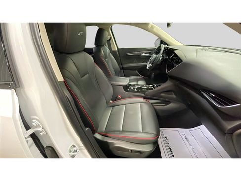 Used 2023 Buick Envision Essence w/ Sport Touring Package AWD/4WD image 14
