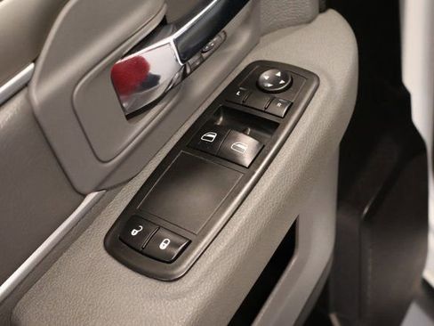 Used 2013 RAM 1500 Express RWD image 10
